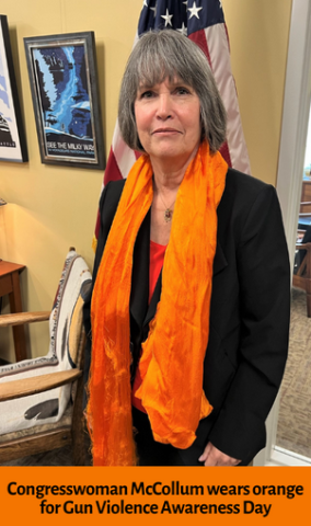 Congresswoman wears orange in honor of Gun Violence Awareness Day